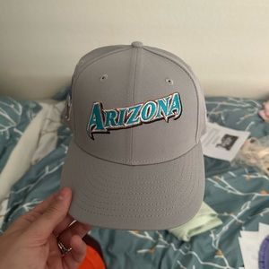 Arizona diamondbacks hat 7 3/8